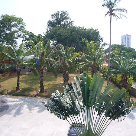 Chic Condominium Unit A303, A306, A307, A308, A406 Karon Exterior photo