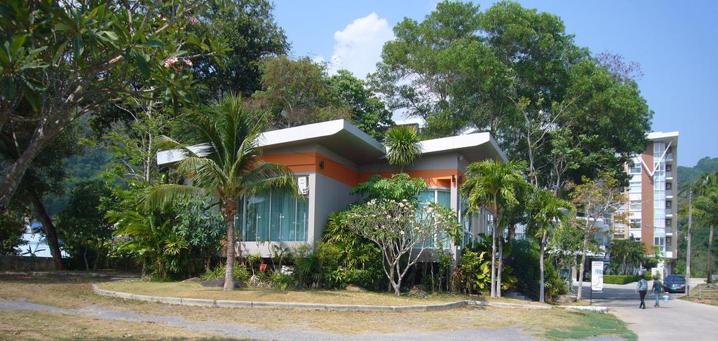 Chic Condominium Unit A303, A306, A307, A308, A406 Karon Exterior photo