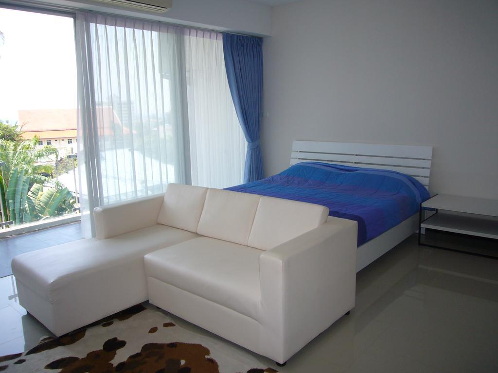 Chic Condominium Unit A303, A306, A307, A308, A406 Karon Exterior photo
